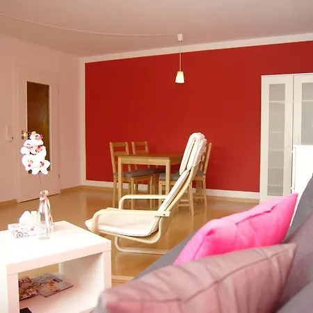 アパート Appartments